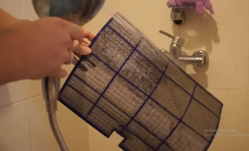 Wash your air filters of mini split AC
